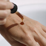 SÉRUM RÉGÉNÉRANT POUR LES MAINS 273 L:A BRUKET