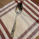 CUILLÈRE EN ARGENT - MÈRE VEILLEUSE