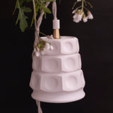 LISEUSE CLAUDIA - SANDRINE TORTIKIAN