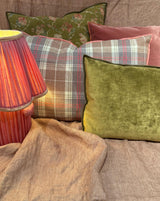 COUSSIN DRAP DE LAINE HIGHLANDER PRIMROSE 40X60 - MAISON DE VACANCES