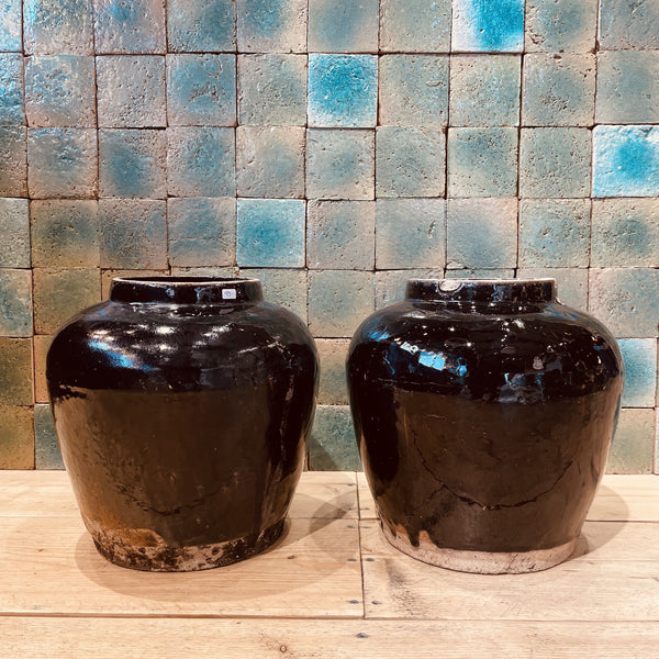 POT LAQUÉ NOIR